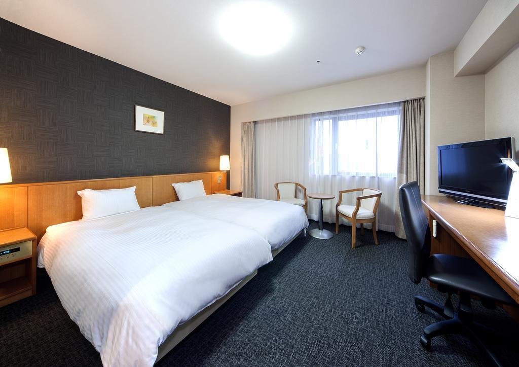 Daiwa Roynet Hotel Toyama Station Habitación foto